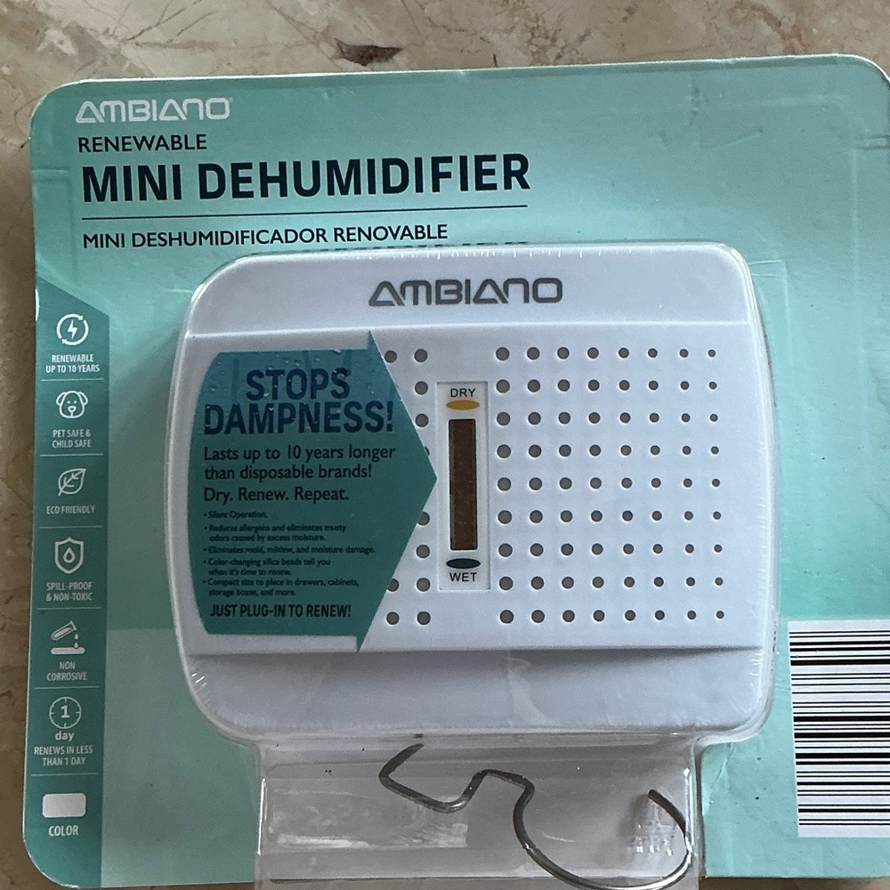 White Mini Dehumidifier Renovable